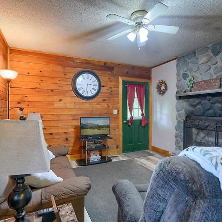 Blue Rose Cabins - Rosebud Cabin Лоуган Екстериор снимка