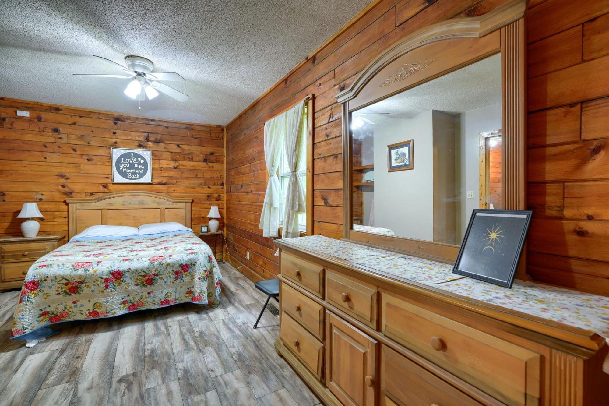 Blue Rose Cabins - Rosebud Cabin Лоуган Екстериор снимка